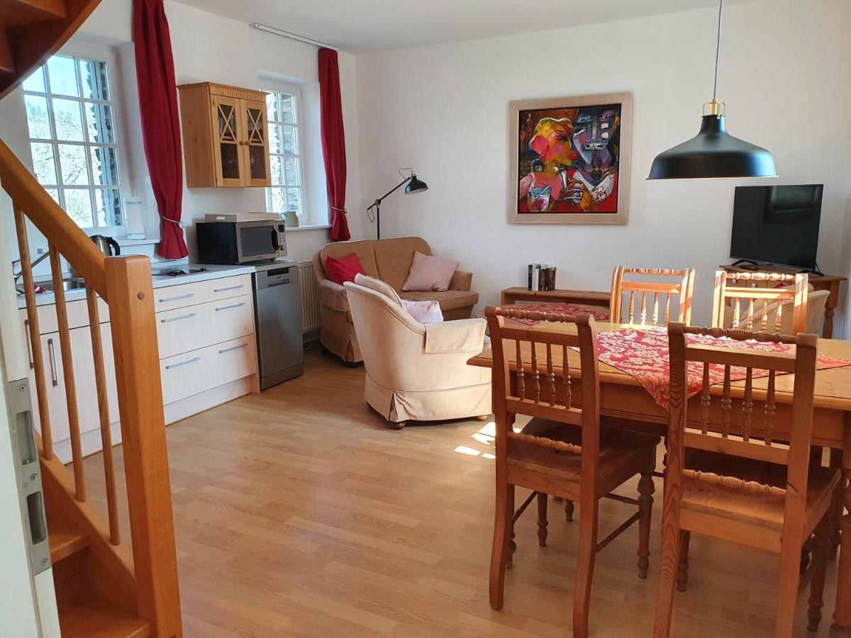Ferienwohnung Am Burggraben auf der Sauerburg Sauerthal Exterior foto