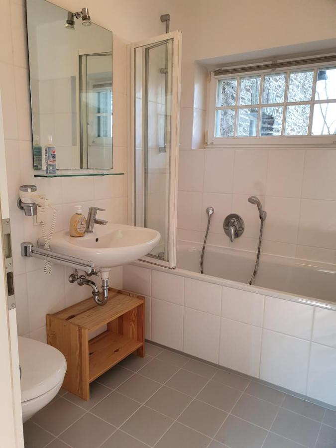 Ferienwohnung Am Burggraben auf der Sauerburg Sauerthal Exterior foto